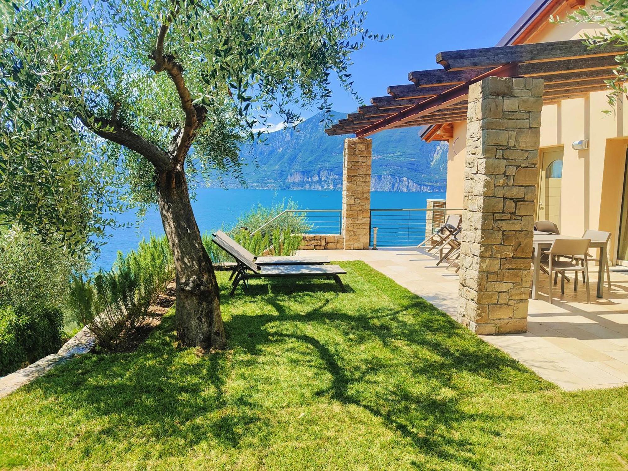 Villa Al Feudo เบรนโซเน ซูล การ์ดา ภายนอก รูปภาพ